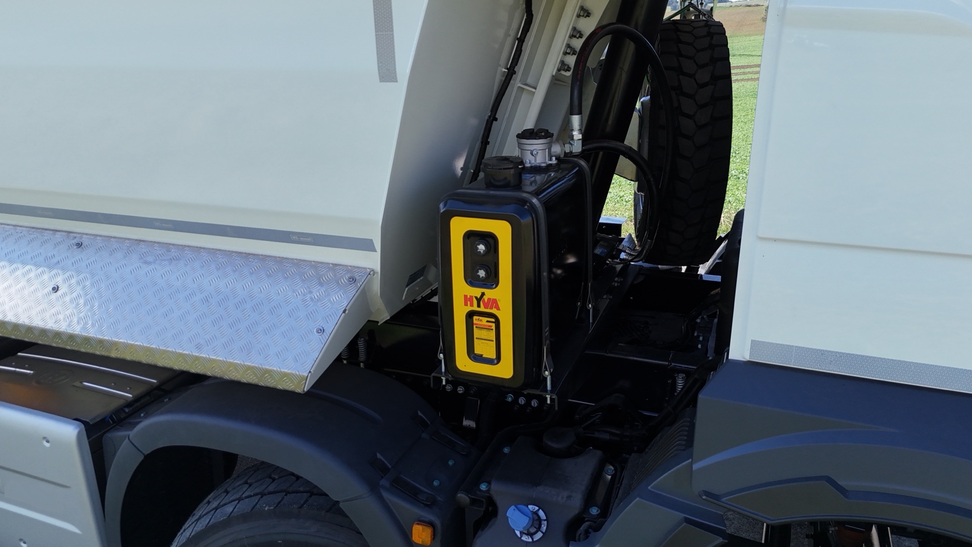 HYVA hydraulics