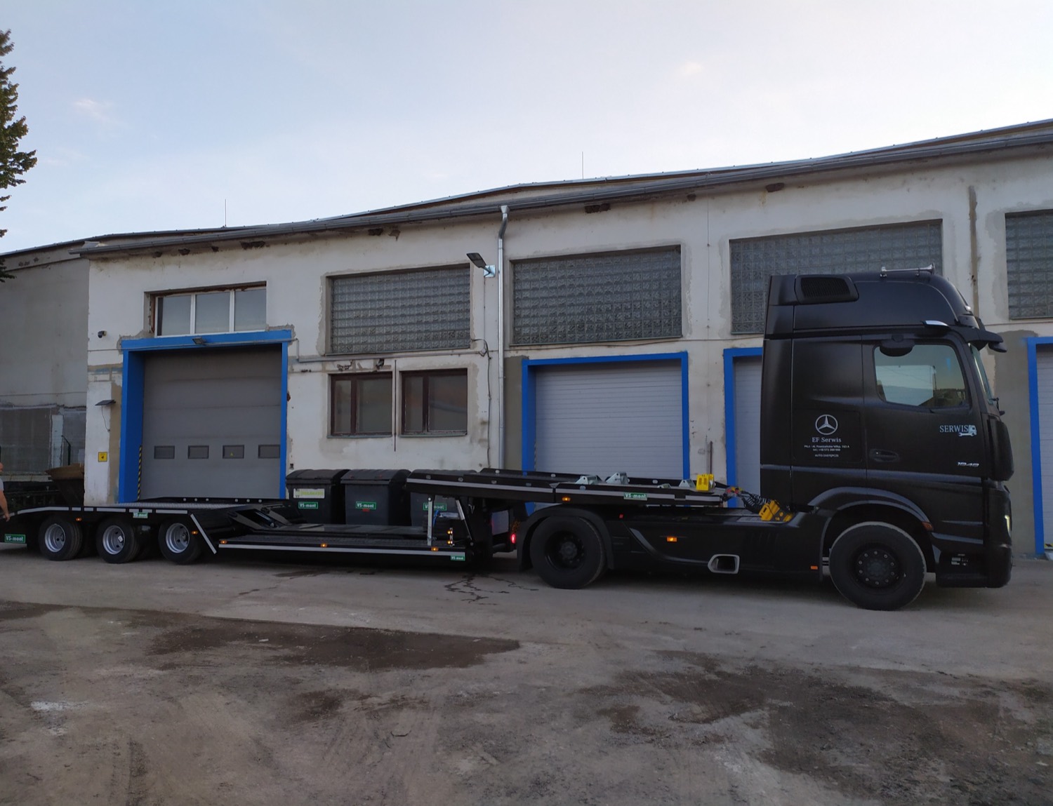 Autotransporter VSAT02