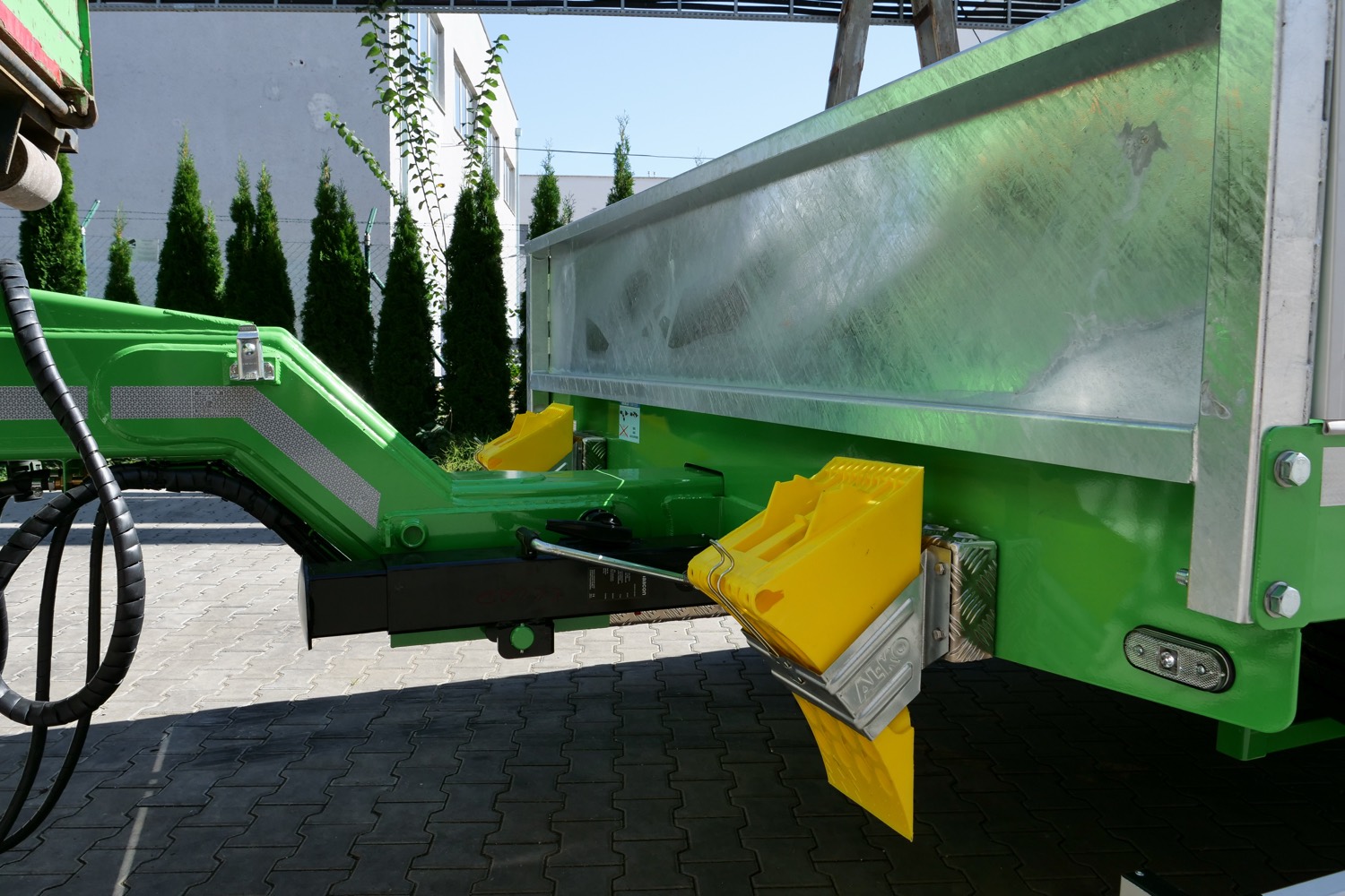 Unterlegkeilhalter + Unterlegkeile