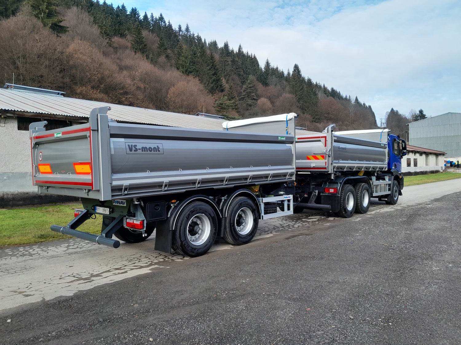 VSTP18 tandem trailer