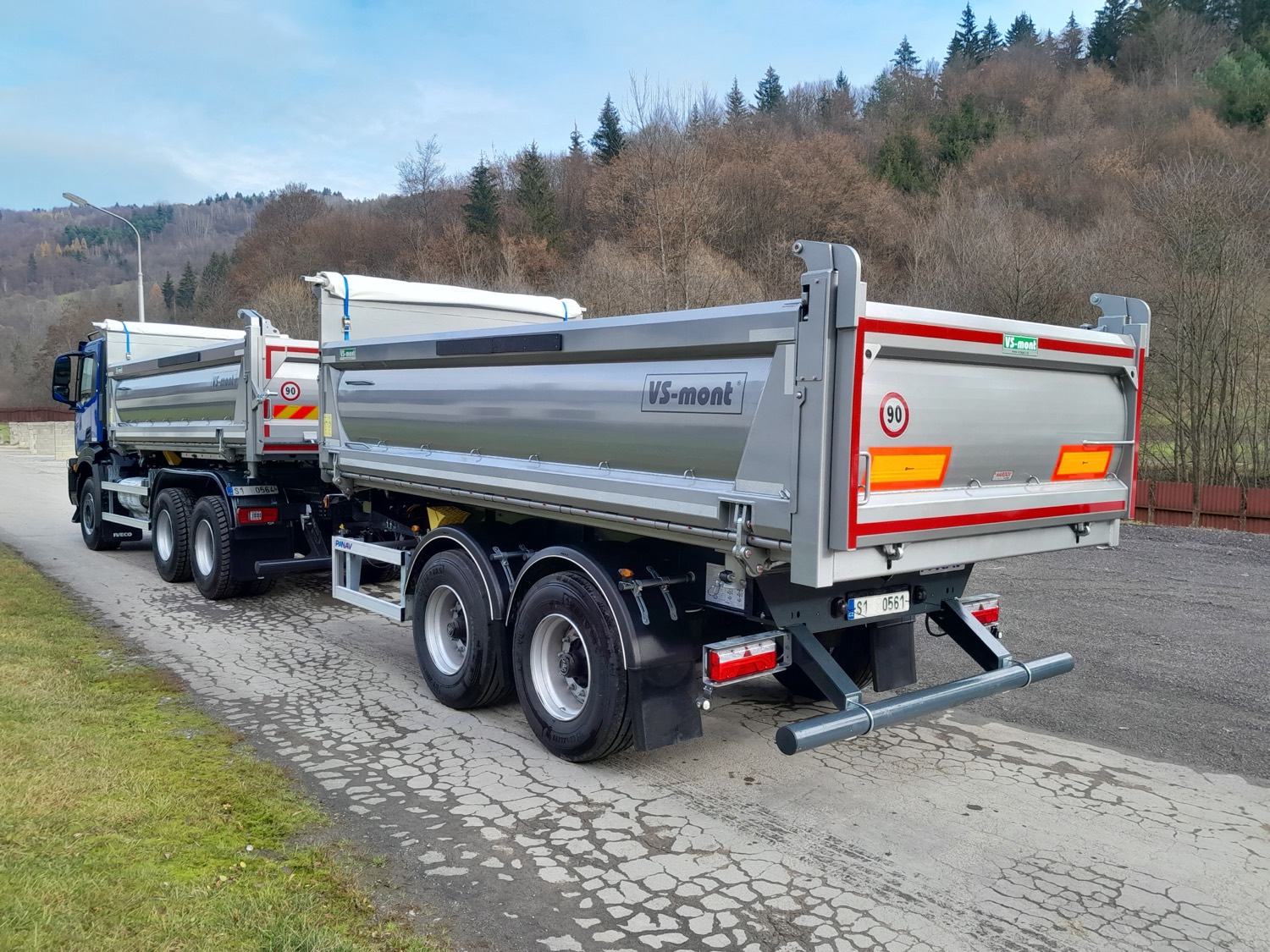 VSTP18 tandem trailer