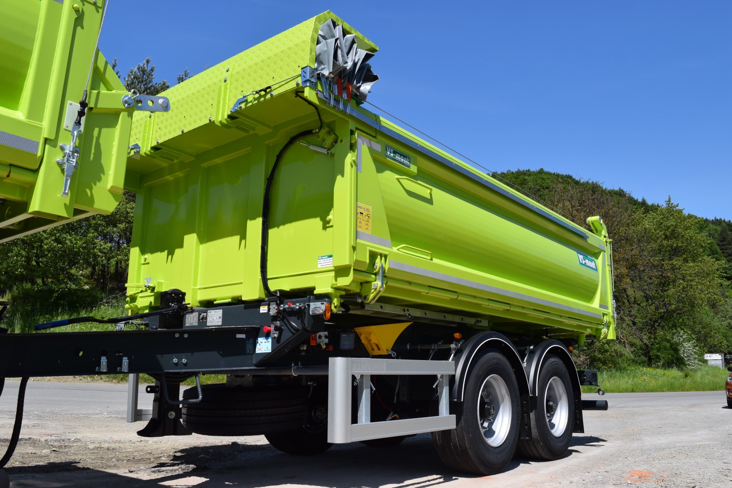 VSTP18 tandem trailer