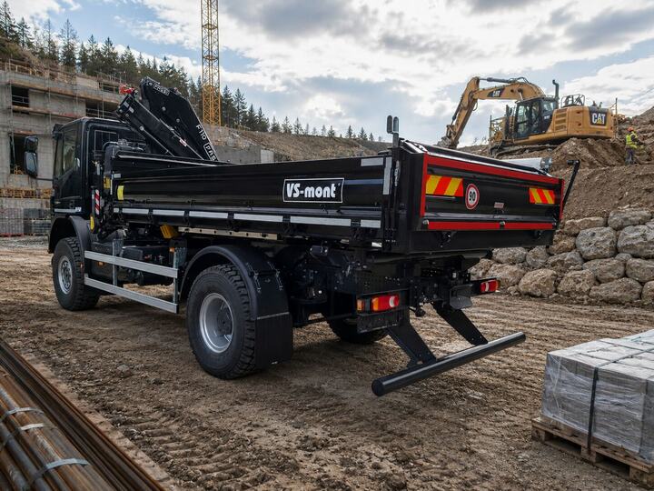 S3 Kippaufbau mit Ladekran — 2N